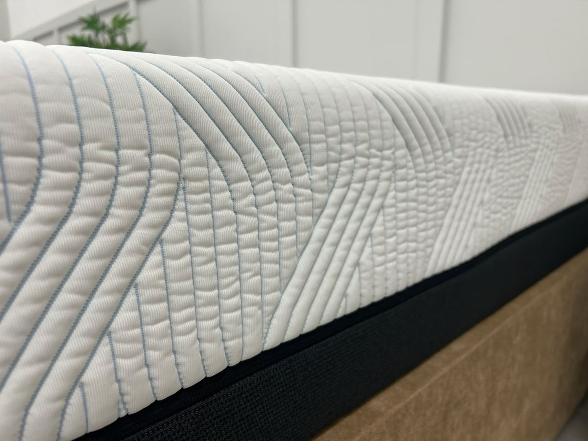 TEMPUR Pro Plus Medium Firm 4FT 6 Double Mattress - RRP £2295