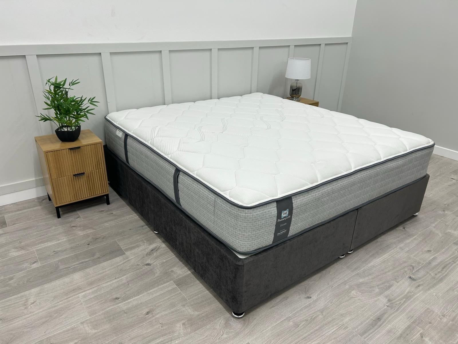Sealy Posturepedic Elevate Blackwood Mattress  6FT Superking RRP £2296