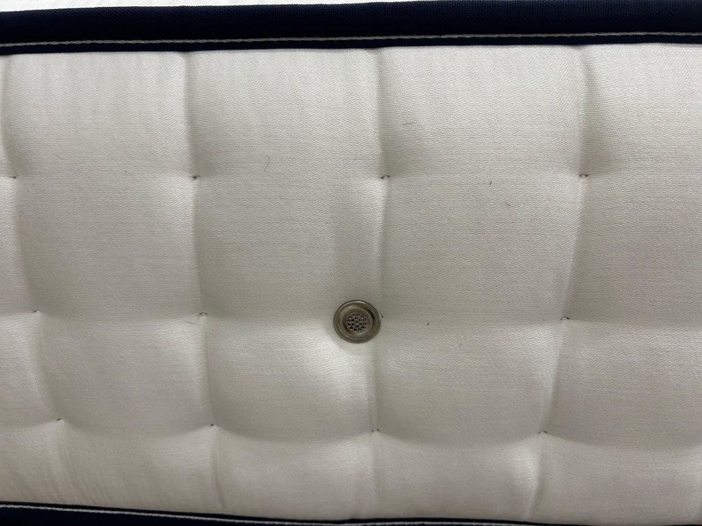 Silentnight British Wool 2200 Mattress 5FT Kingsize RRP £995 Medium