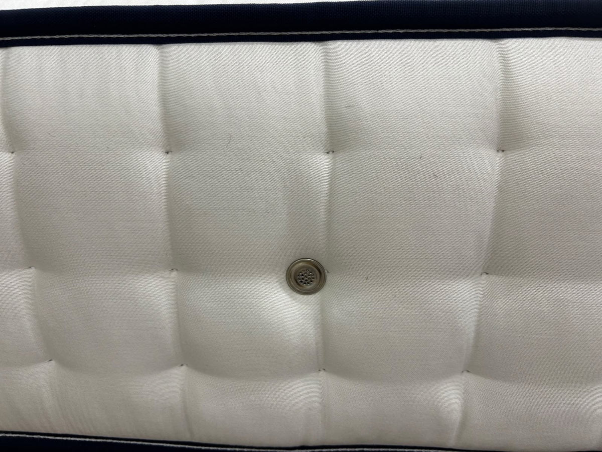 Silentnight British Wool 2200 Mattress 5FT Kingsize RRP £995 Medium