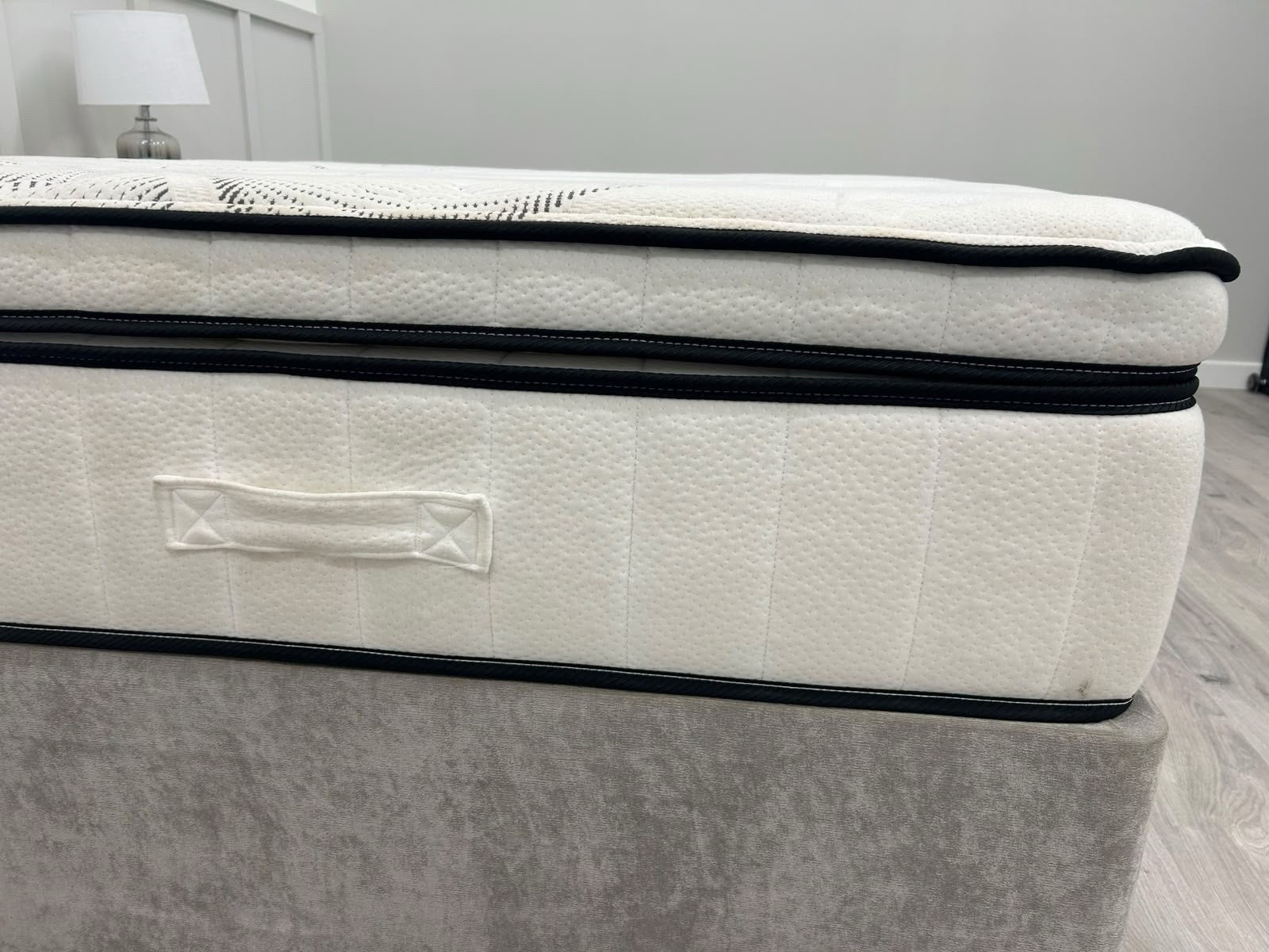 IGEL 4000i Nanotech 4FT 6 Double Plushtop Mattress Medium  - RRP £1899
