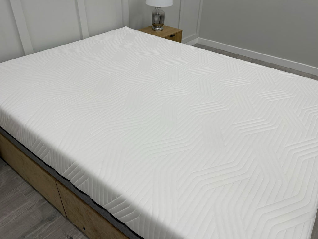 Tempur Firm Elite Black 5FT Kingsize Mattress RRP £2195 A