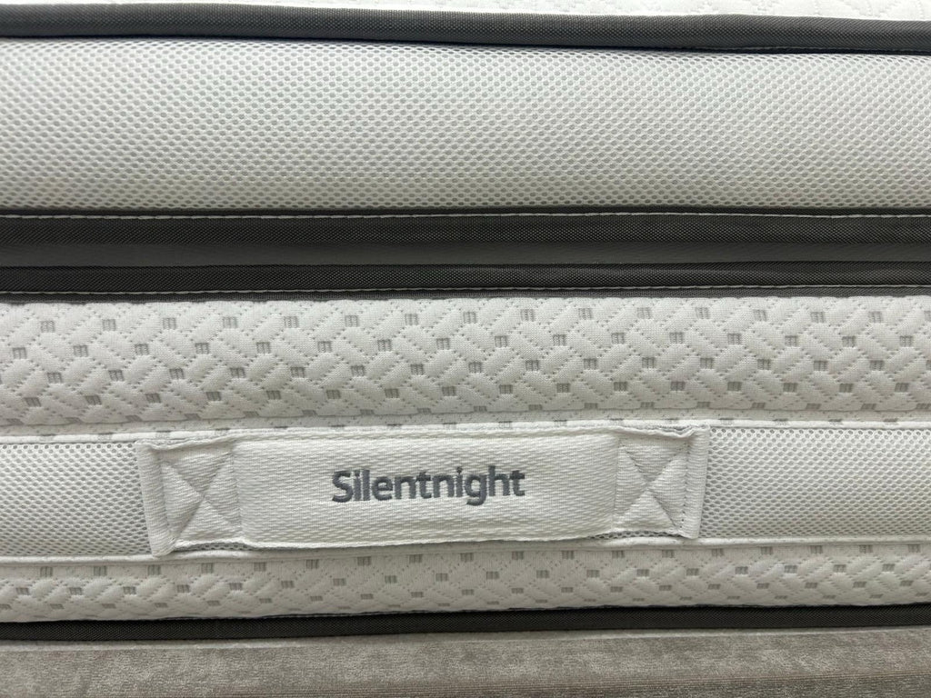 Silentnight Therma Cool Memory 2500 Boxtop 4FT 6 Double Mattress RRP £1099