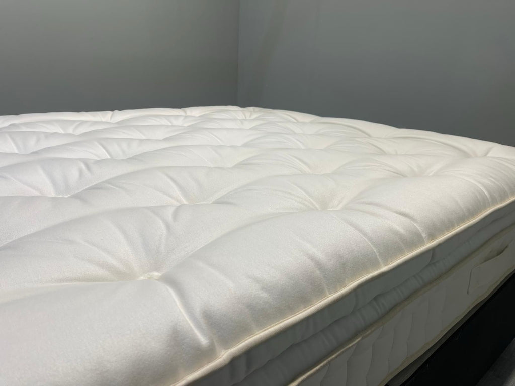 Harrison Spinks Harewood 4250 Pocket Pillow Top Mattress 5FT Kingsize RRP £1689 - Home Furniture Interiors
