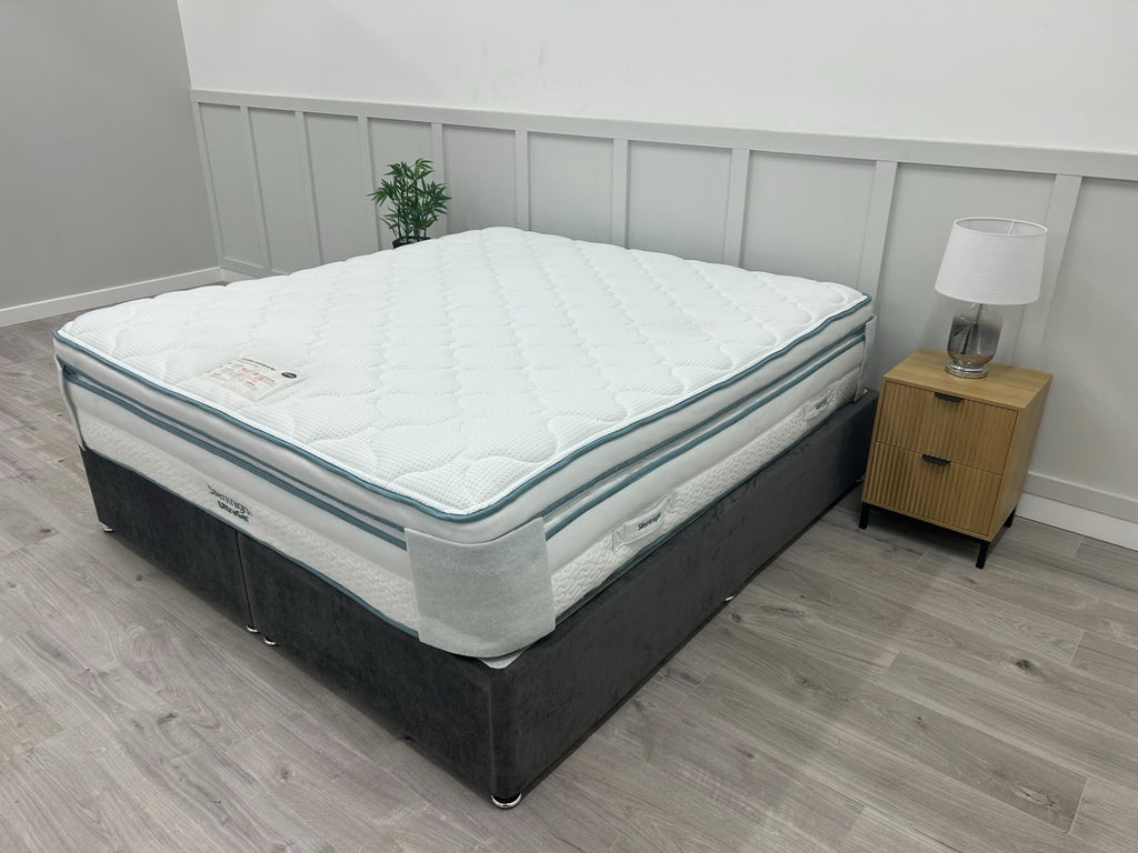 Silentnight Ultra Gel 3000 BoxTop Mattress 6FT Superking RRP £1599