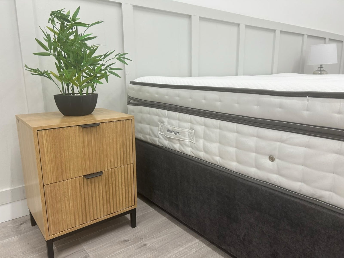 Silentnight 2000 Geltex Box Top Mattress 6FT Superking RRP £1099