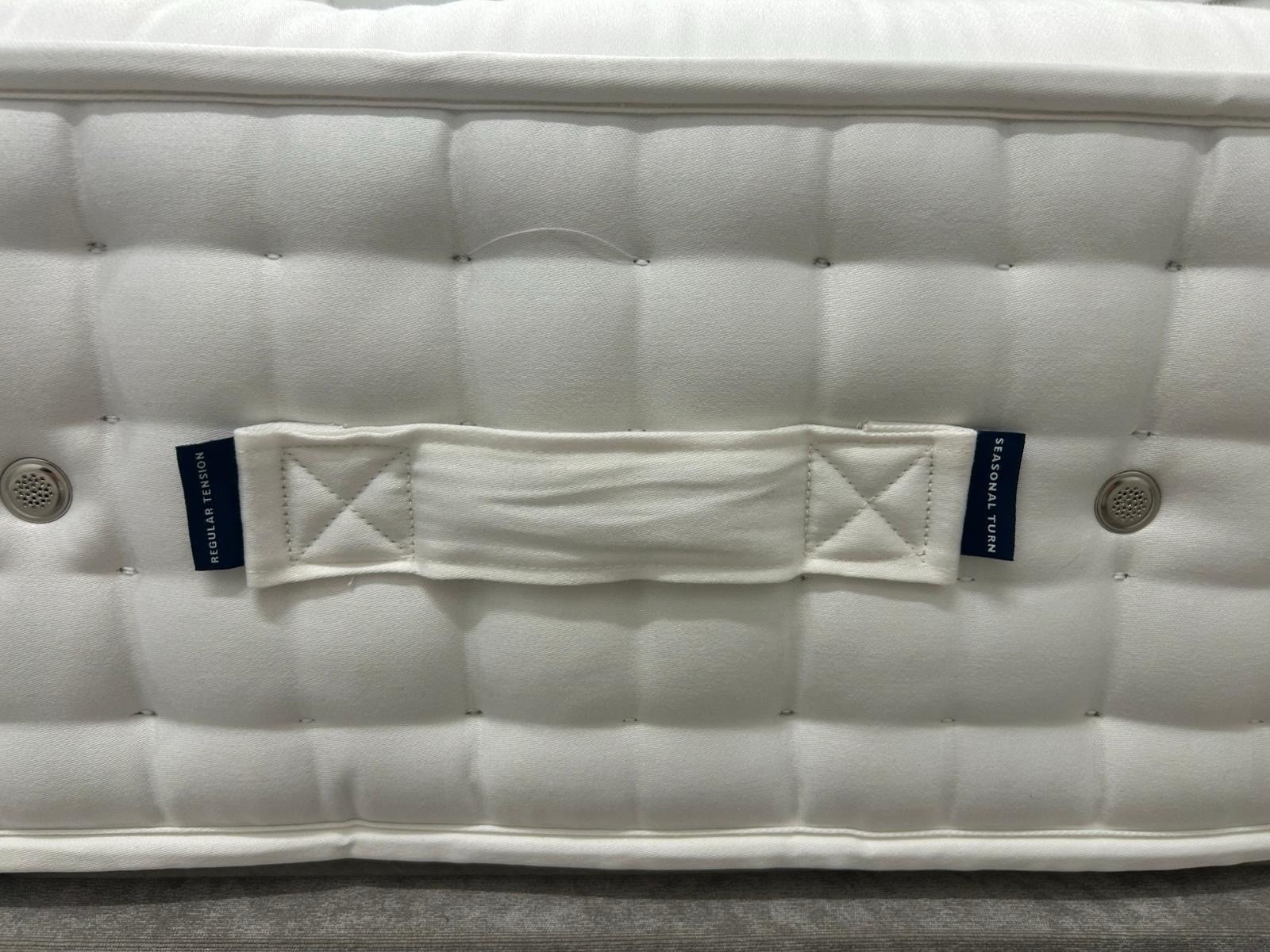 Hypnos Bespoke Emerald Mattress 4FT 6 Double with Detachable Topper RRP £4799