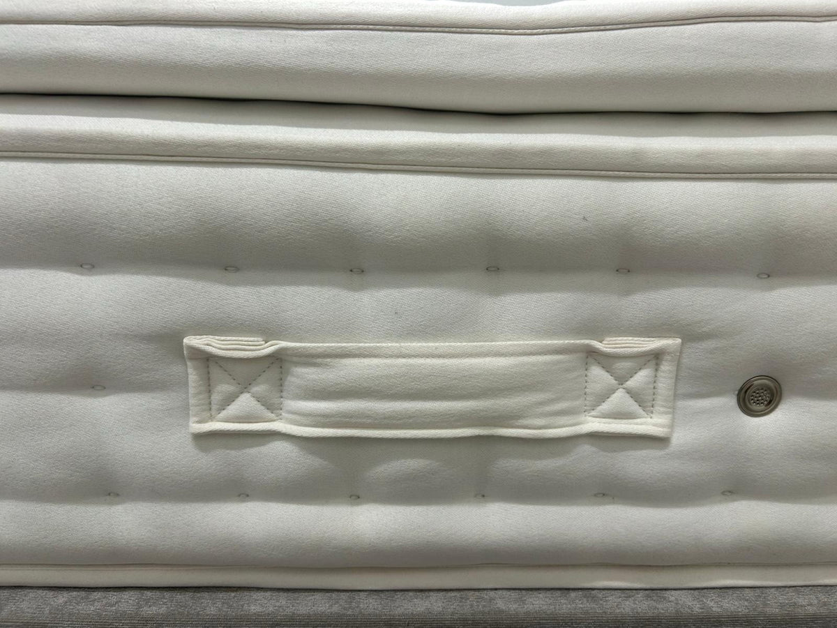 Staples and Co Artisan Deluxe 4FT 6 Double Mattress - RRP £1,799 Firm