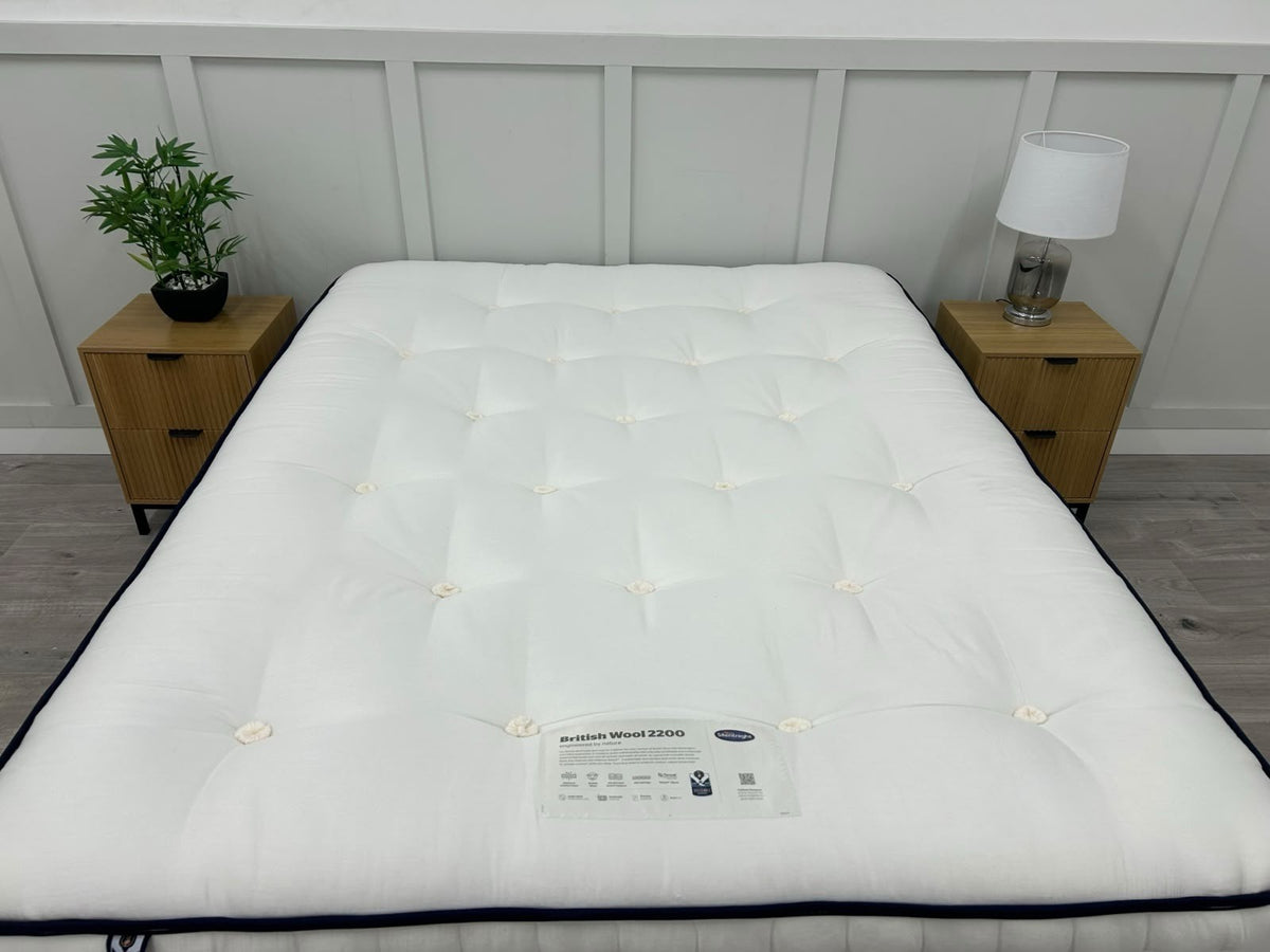 Silentnight British Wool 2200 Mattress 5FT Kingsize RRP £995 Medium