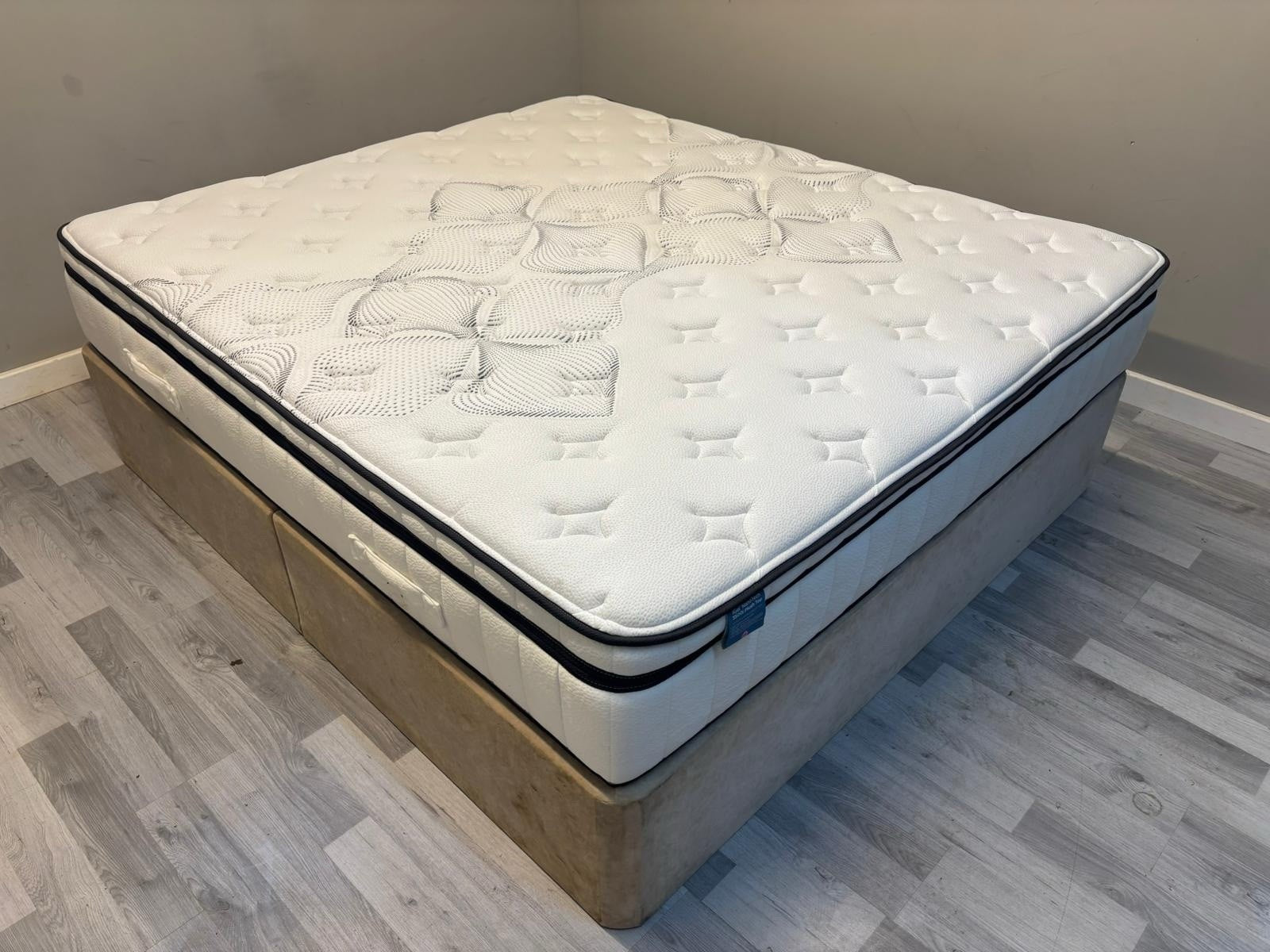 IGEL 3500i Nanotech 6FT SuperKing Plushtop Mattress RRP £2,099 Firm - Home Furniture Interiors