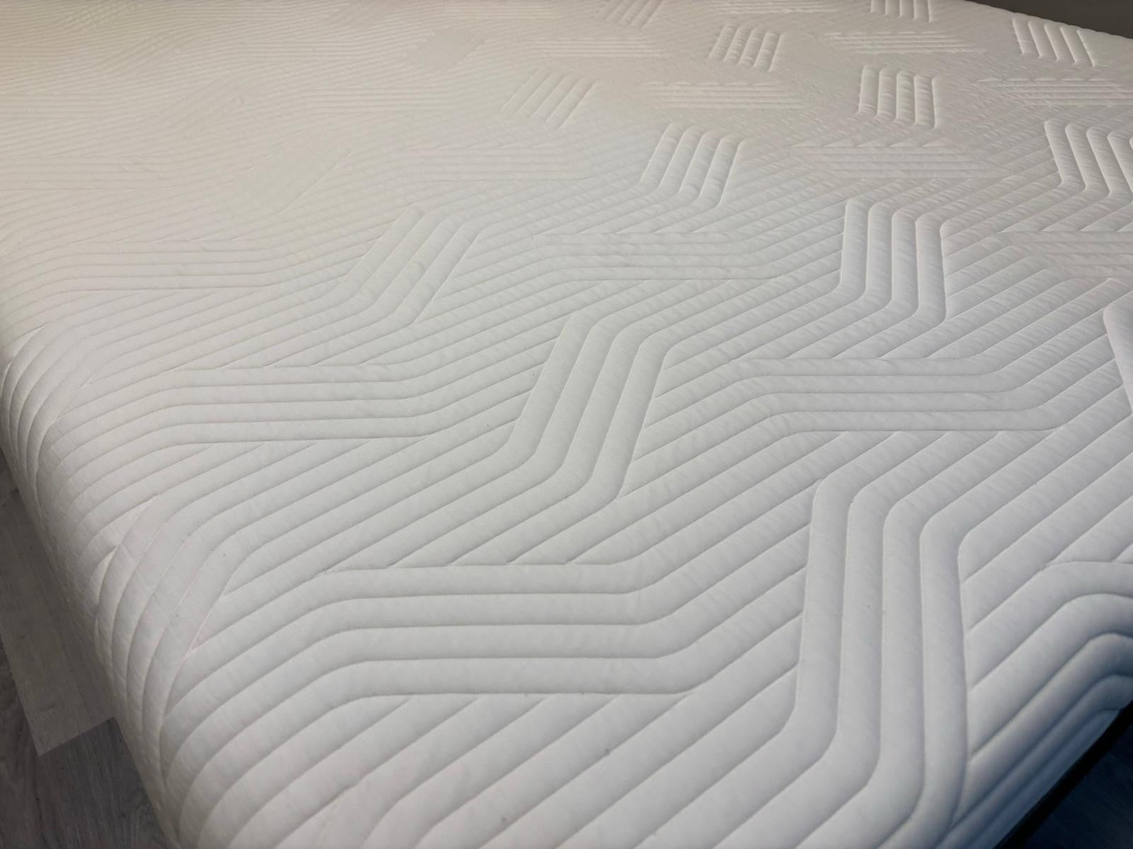 Tempur Cloud Luxe Elite Soft 6FT Superking Mattress RRP £2899 A