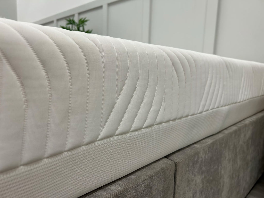 Tempur Contour / Original Supreme 5FT Kingsize Mattress RRP £2099