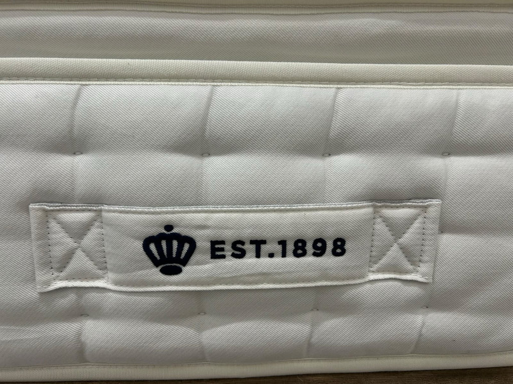 Rest Assured Knowlton 2000 Pocket Latex Pillow Top Mattress 5FT Kingsize