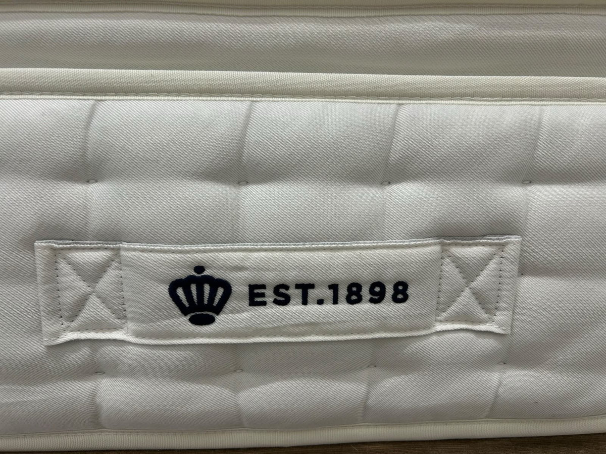 Rest Assured Knowlton 2000 Pocket Latex Pillow Top Mattress 5FT Kingsize
