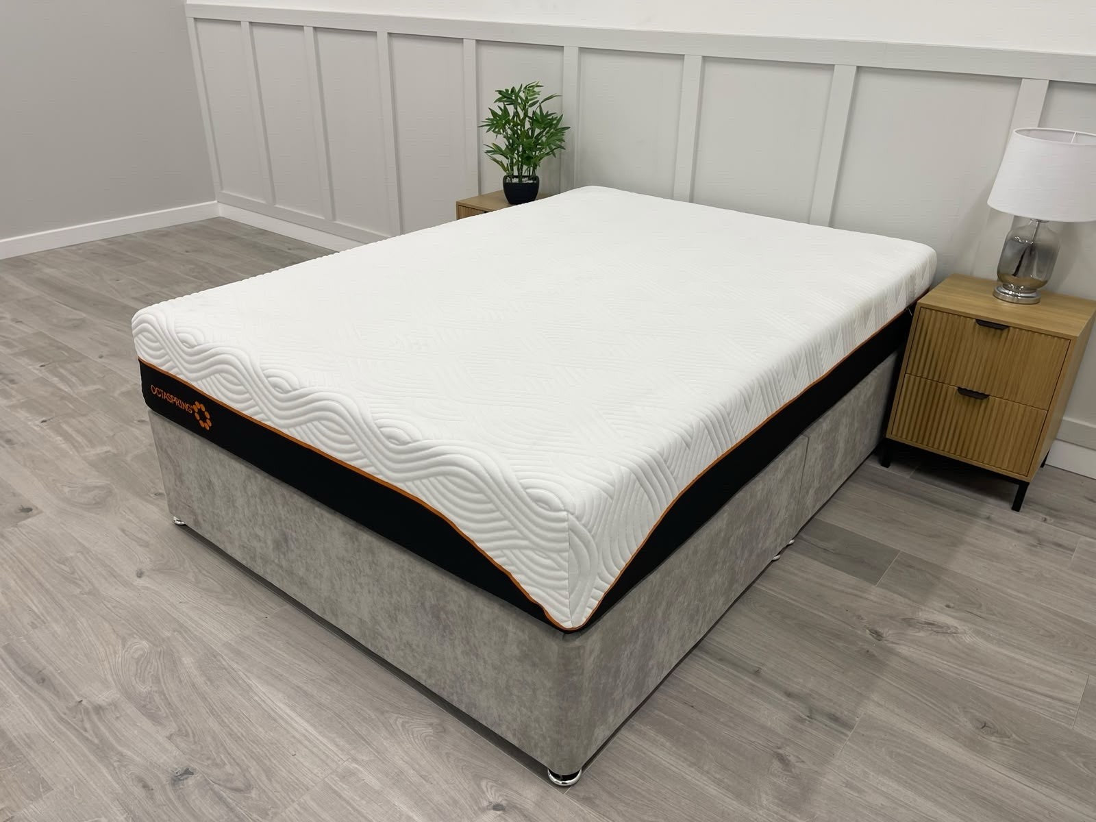 Dormeo Octaspring Hybrid Plus 4FT 6 Double Mattress £1799