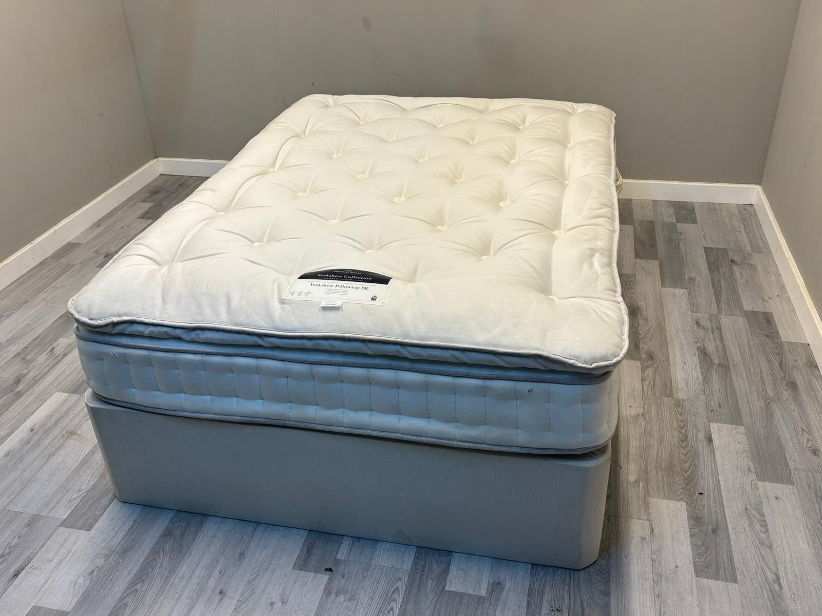 Harrison Spinks Yorkshire 5000 Pillow Top 4FT 6 Double Mattress Firmer RRP £1799