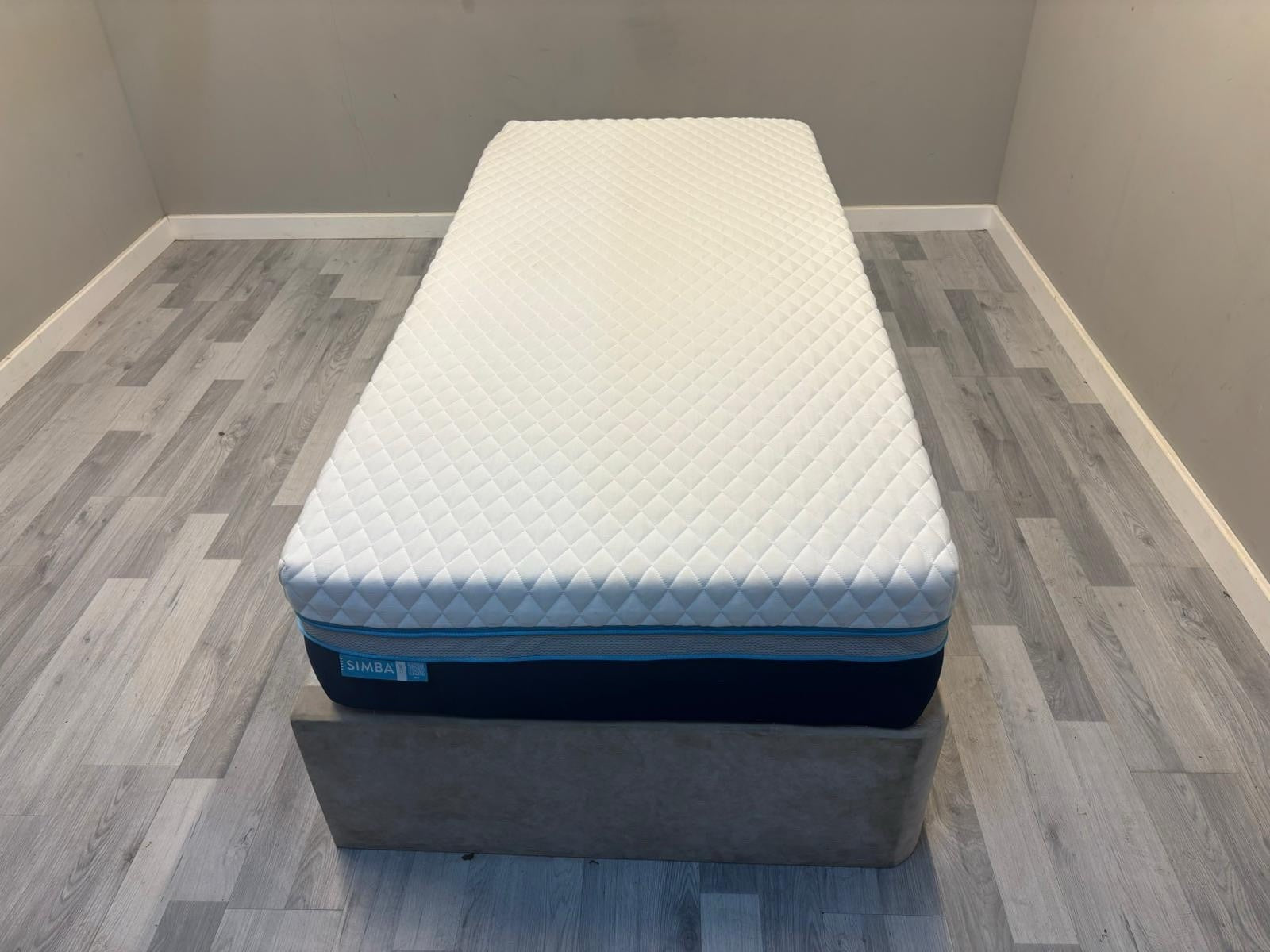 Simba Luxe Mattress Single 90cm 190cm Mattress RRP £1199 - Home Furniture Interiors