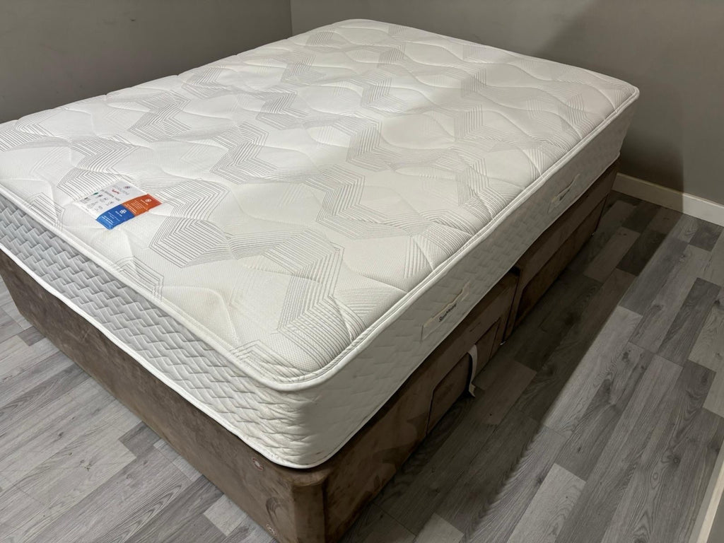 Slumberland 1400 Eco Solutions 4FT Double Mattress - RRP £899 A - Home Furniture Interiors