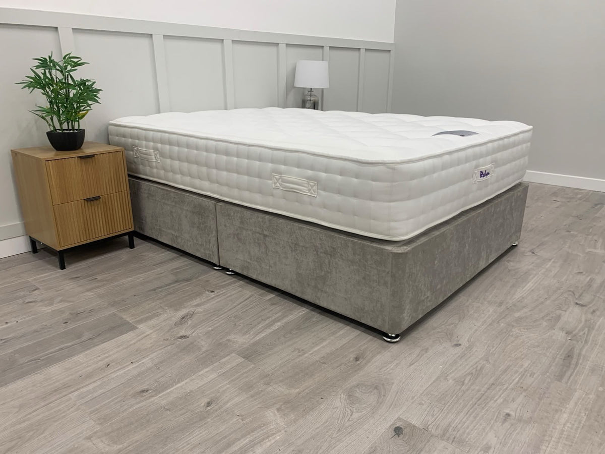 Dunlopillo Kareena 1500 Pocket Latex 4FT 6 Double Mattress RRP £1399 Medium Firm