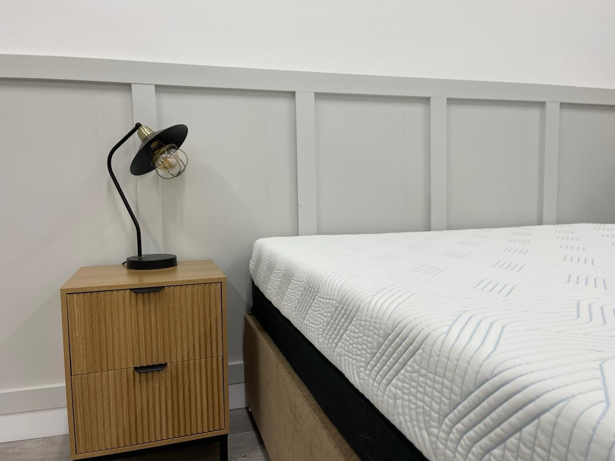 Tempur Pro Plus SmartCool 4ft 6 double mattress with soft surface and plush design, featuring a sleek modern appearance.