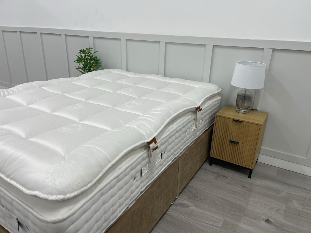 Hypnos Bespoke Sapphire Mattress with Detachable Topper 5FT Kingsize RRP £6799