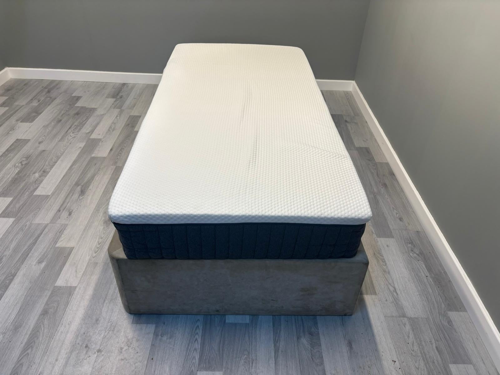 Emma Mattress Premium Hybrid 3FT RRP £790