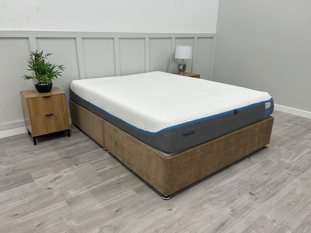 Tempur Cloud Elite 5FT Kingsize Mattress RRP £2499 Soft