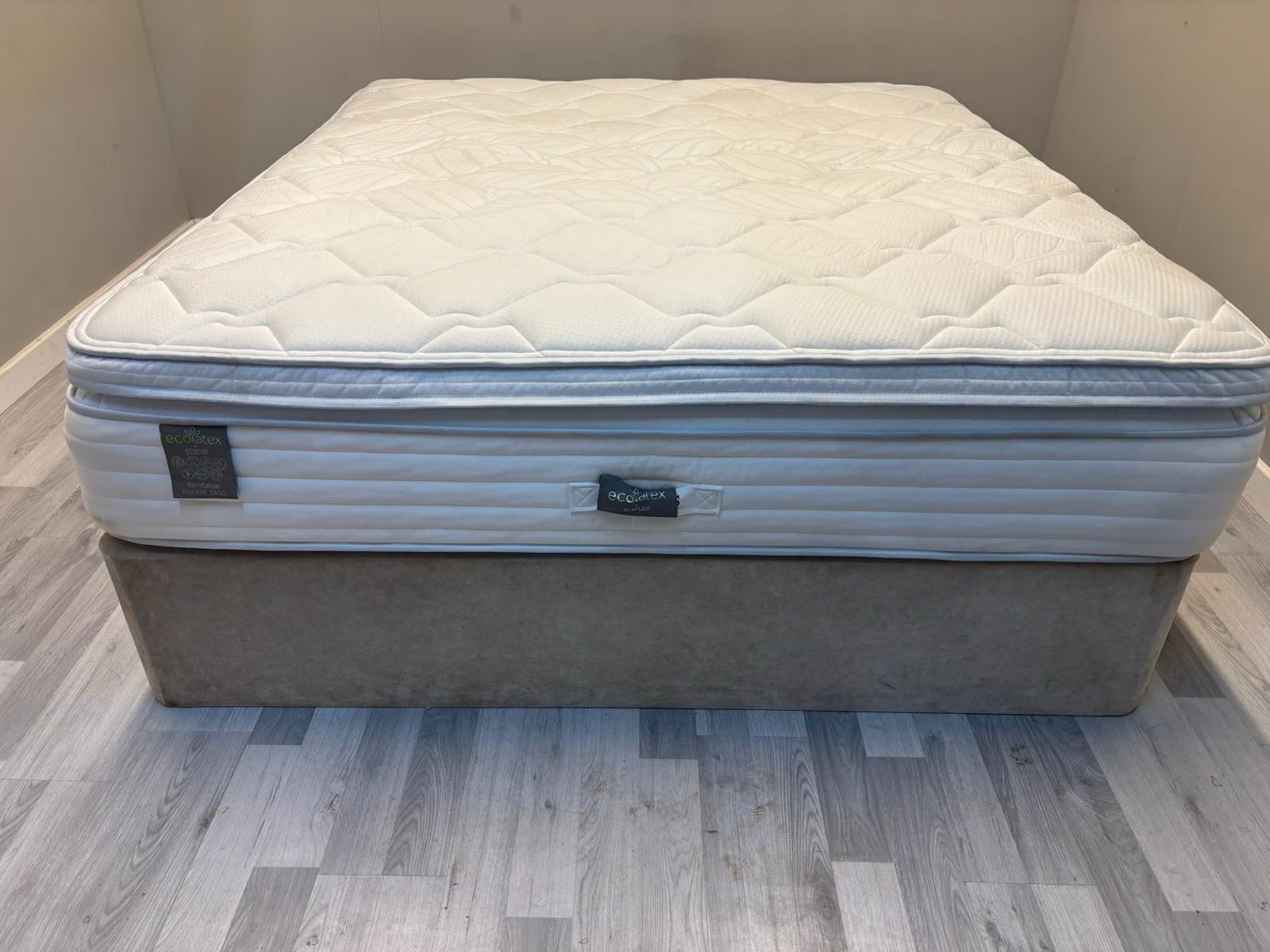 Staples and Co Revitalise Eco Latex Pocket 3800 Mattress 6FT Superking RRP £1899 - Home Furniture Interiors