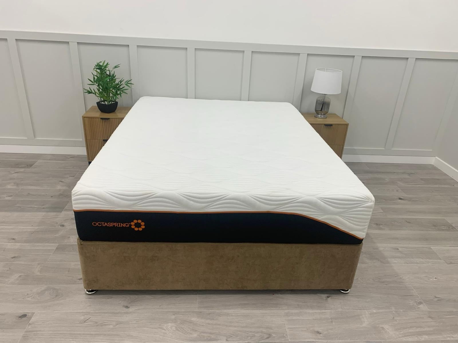 Octaspring 8500 Memory Foam Mattress 5FT Kingsize RRP £2569 150cm X 200cm