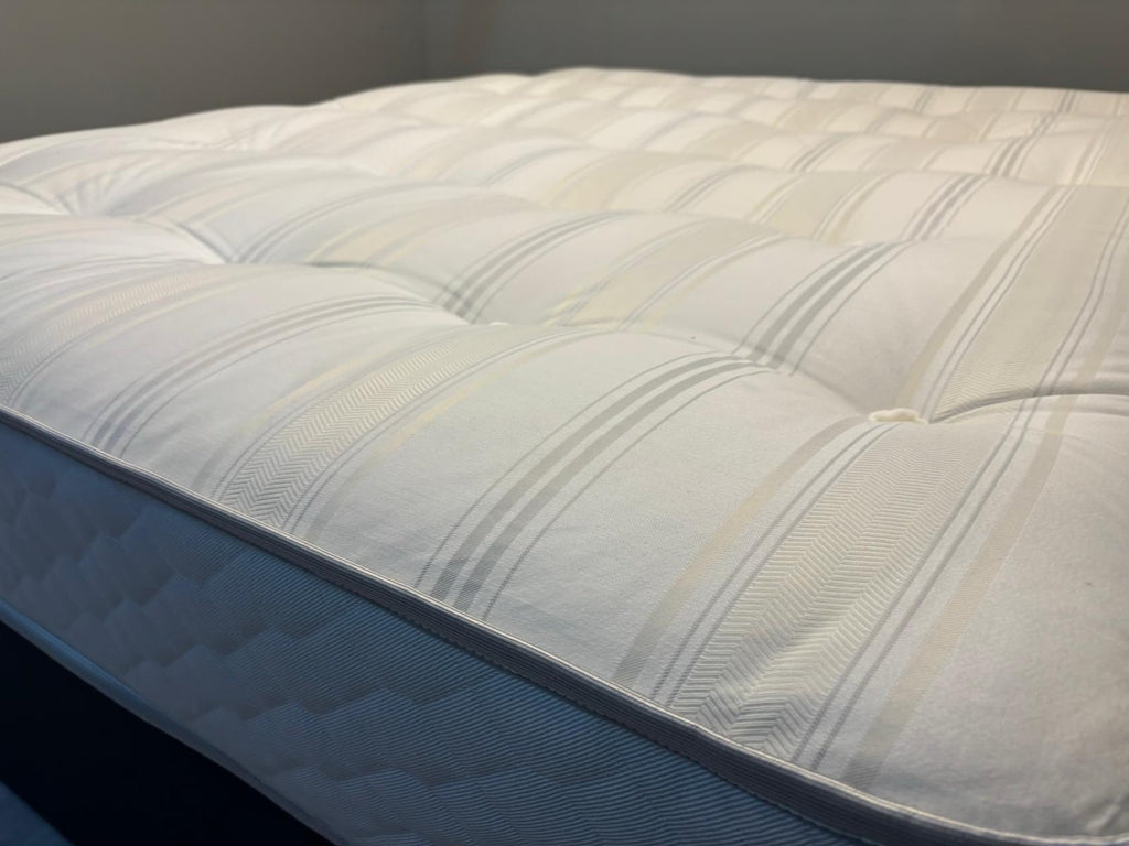 Sealy Edendale Backcare Support Firm Mattress 4FT 6 Double RRP £1299 A - Home Furniture Interiors