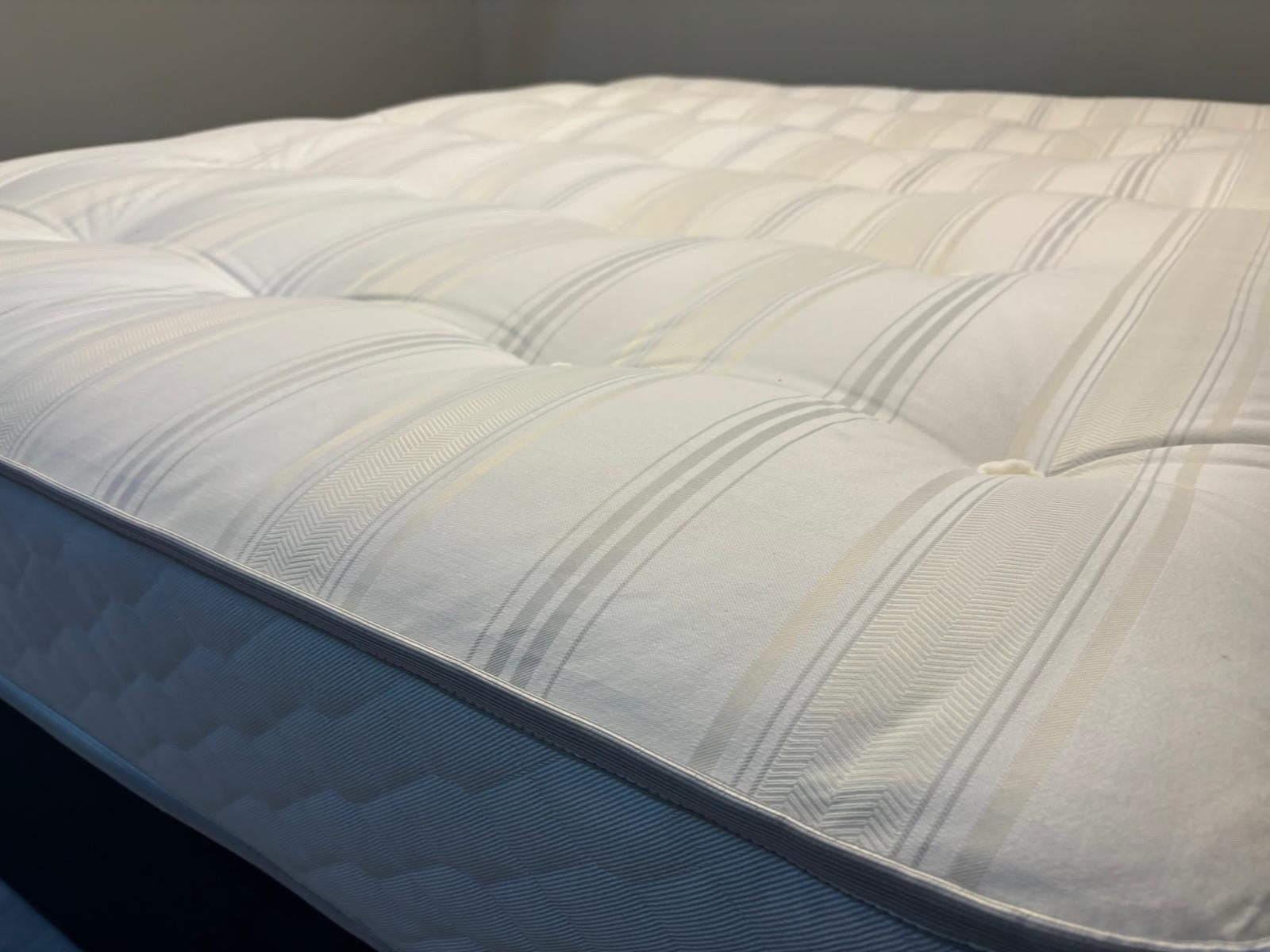 Sealy Edendale Backcare Support Firm Mattress 4FT 6 Double RRP £1299 A - Home Furniture Interiors