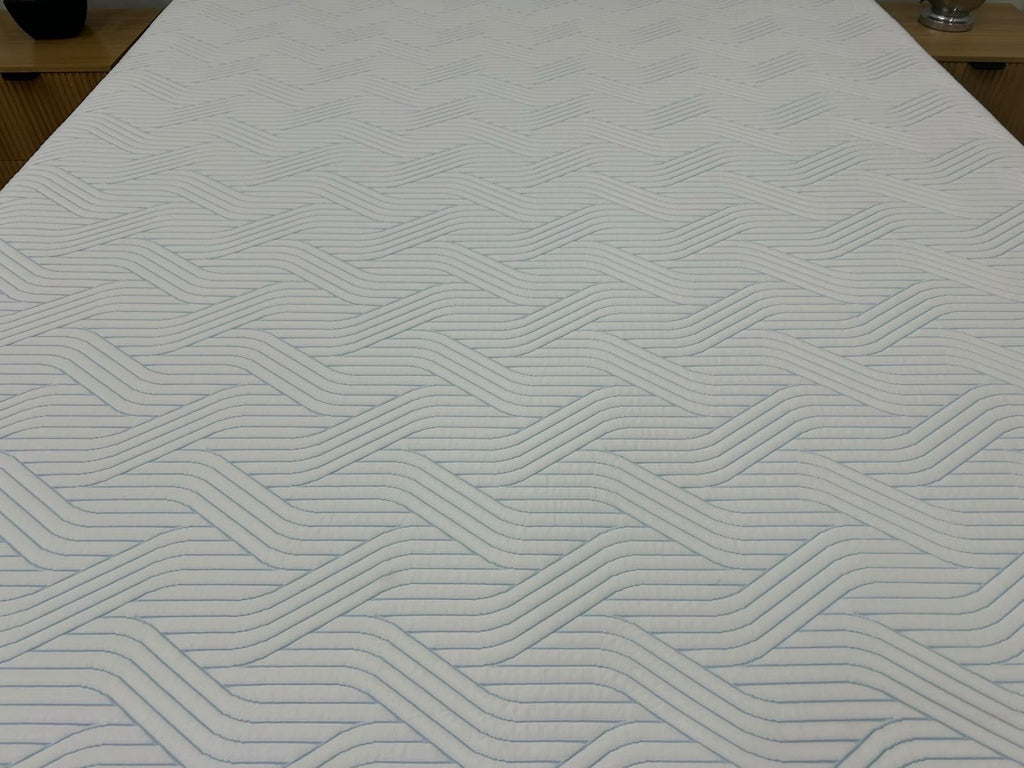TEMPUR Pro Luxe SmartCool Soft Mattress 5FT Kingsize