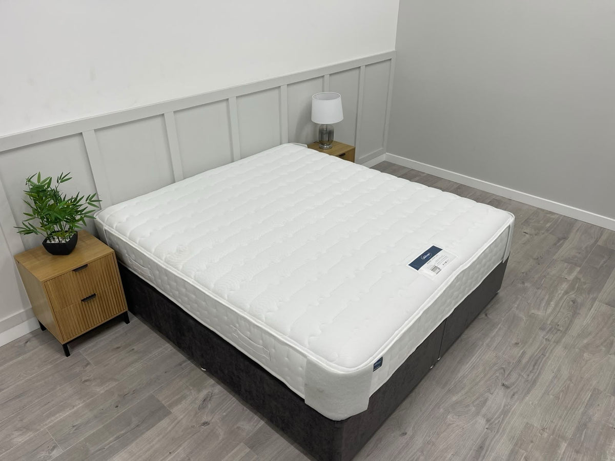 Silentnight 2800 Pocket Luxury Mattress 6FT Superking RRP £995