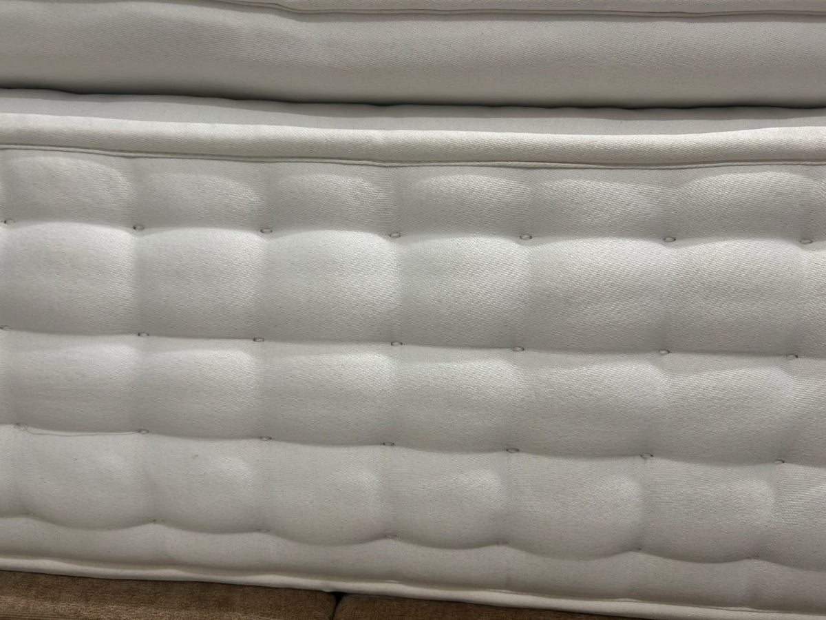 Staples Artisan Superior 5FT Kingsize Mattress Medium RRP £1890 Pillow top