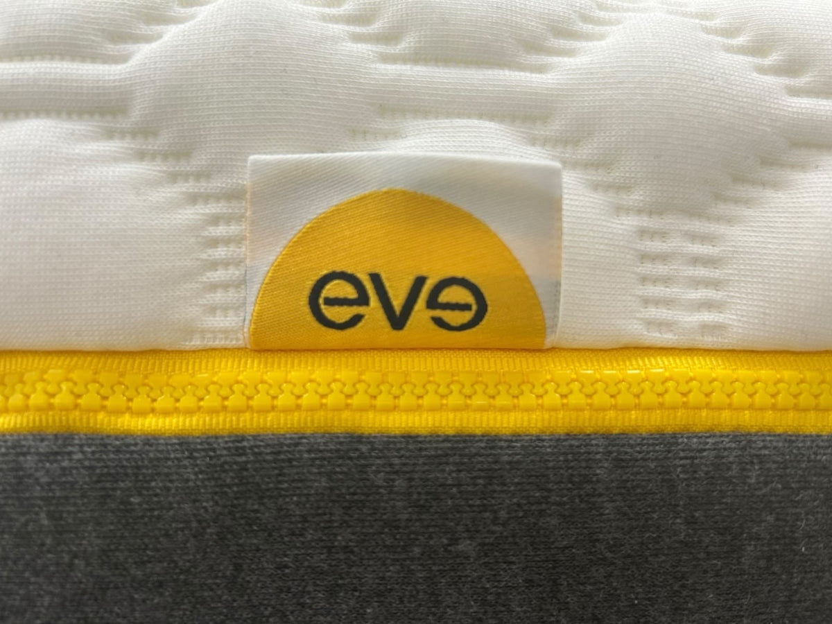 Eve Wunderflip Premium Hybrid Mattress, 4FT 6 Double - RRP £995