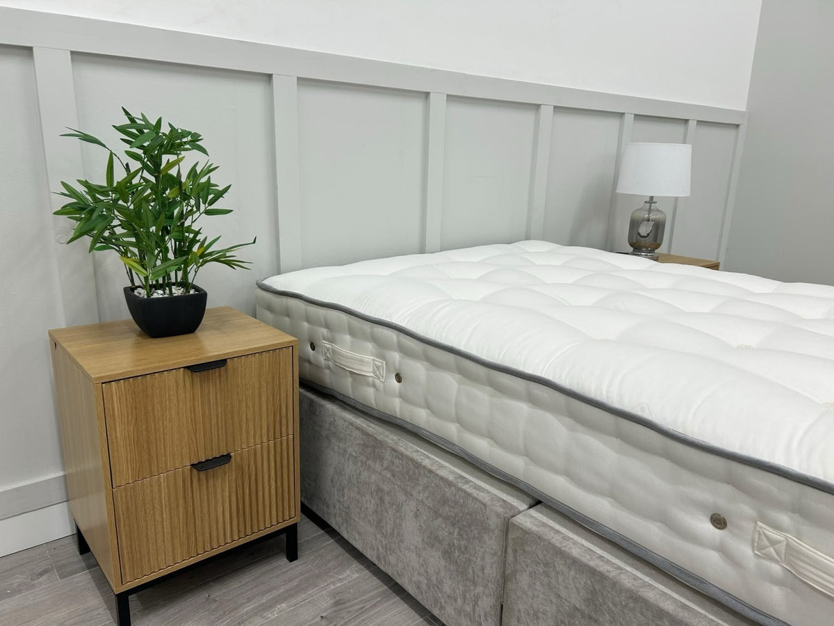 Millbrook Wool Luxury 4000 Pocket Medium 4FT Small Double RRP £1695