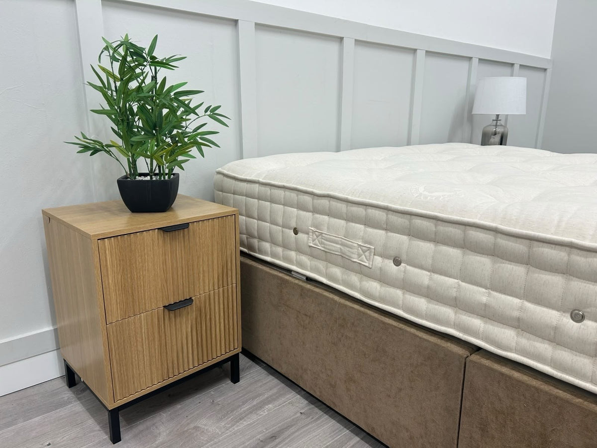 Hypnos Bespoke Crystal Mattress 5FT Kingsize - Firmer RRP £3199