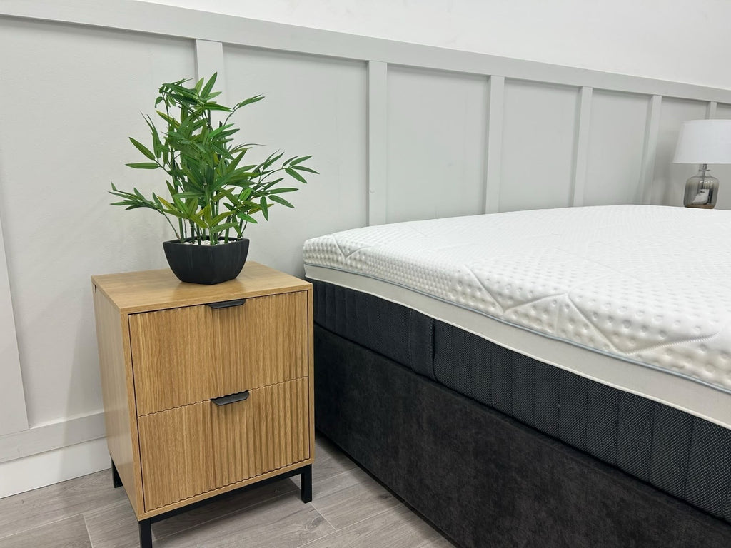 Emma Helix Deluxe Hybrid 6FT Superking Mattress RRP £1699 Medium - Home Furniture Interiors