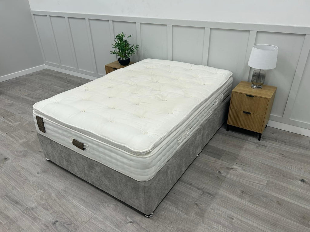 Staples and Co Artisan Deluxe 4FT 6 Double Mattress - RRP £1,799 Firm