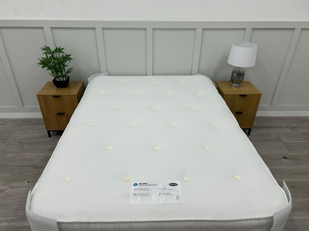 Silentnight Sleep Right Air Plus 1400 Mattress 4FT 6 Double