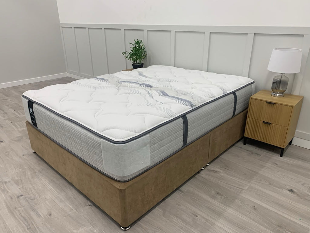 Sealy Posturepedic Elevate Ultra Webber Mattress 5FT Kingsize Medium / Firm