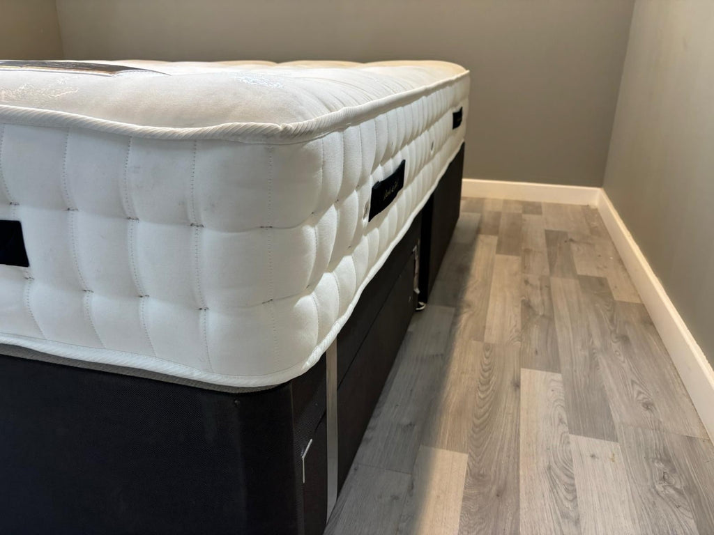 Barker And Finch EU Kingsize 160cm Zip & Link 5500 Pocket Mattress RRP £1699