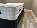 Barker And Finch EU Kingsize 160cm Zip & Link 5500 Pocket Mattress RRP £1699