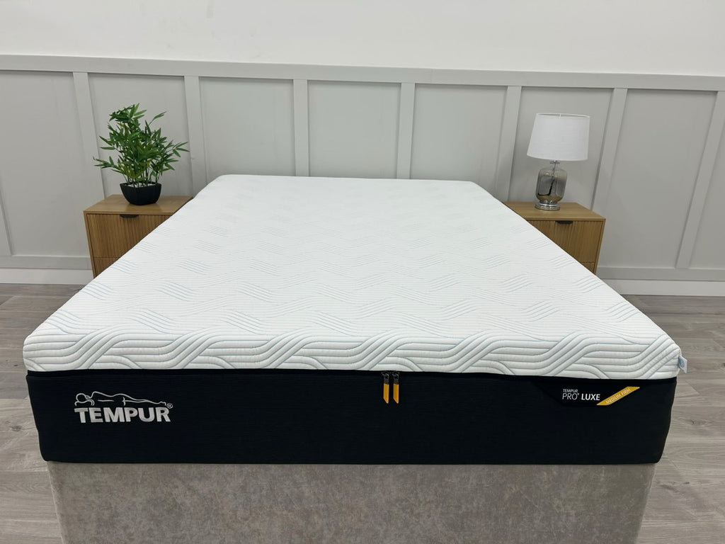 TEMPUR Pro Luxe SmartCool Medium Firm 5FT Kingsize Mattress RRP £2799