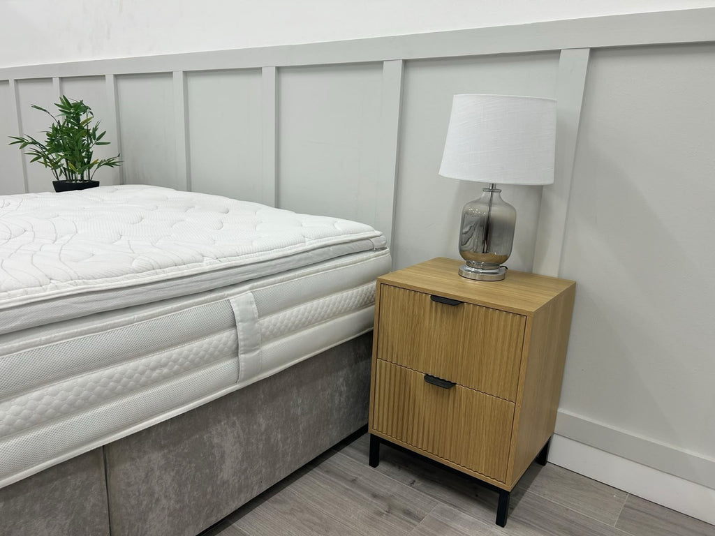 Silentnight 2500 Eco Dual Supreme Comfort Pillowtop Mattress 4FT 6 Double