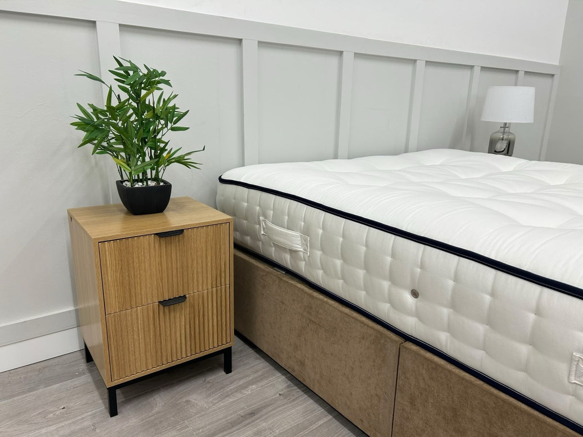 Silentnight British Wool 2200 Mattress 5FT Kingsize RRP £995 Medium