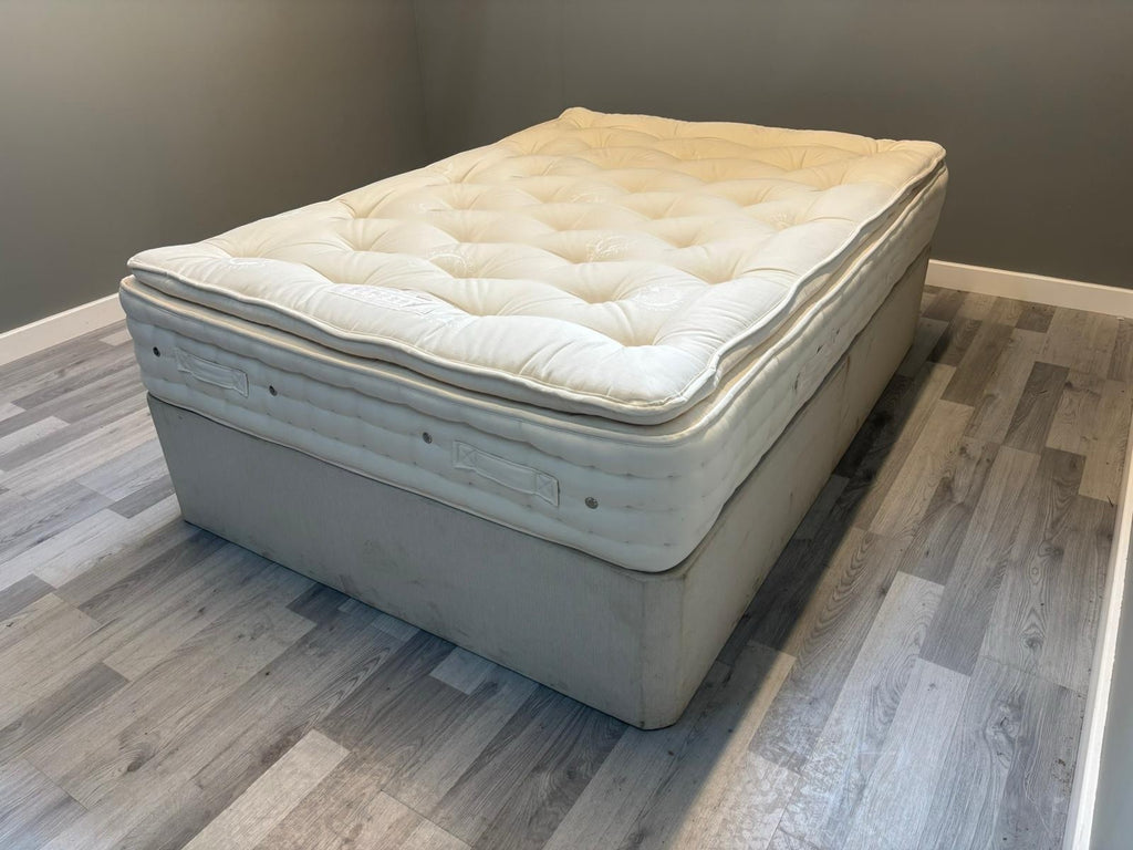 Hypnos Luxurious Earth 03 Double 4FT 6 Mattress - RRP £2599 Medium - Home Furniture Interiors