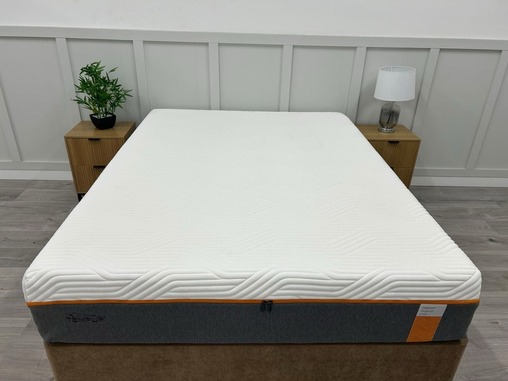 Tempur Original Luxe 5FT Kingsize Mattress - RRP £2795 Medium