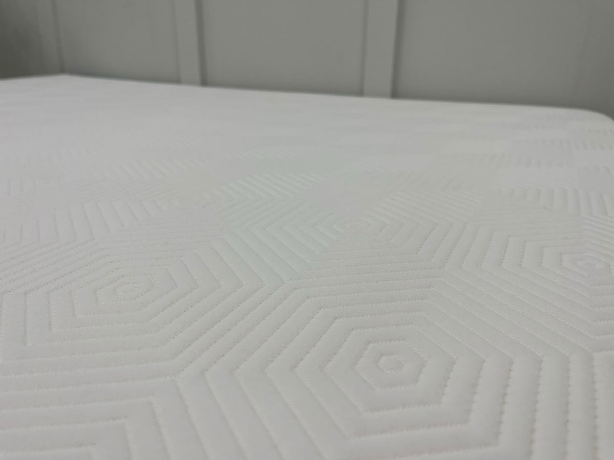Tempur 22 Ease 4FT 6 Double Mattress, Medium Firm - RRP £1,298