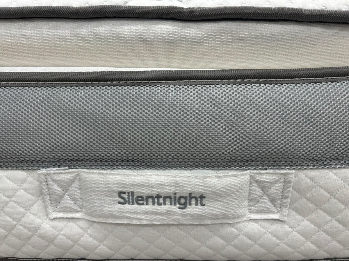 Silentnight Memory Cool 2000 Boxtop Mattress 4FT 6 Double